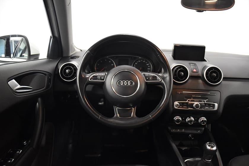 Bild 2 av Audi A1 Sportback 1.4 TFSI Proline Nybs Låg Skatt 125hk