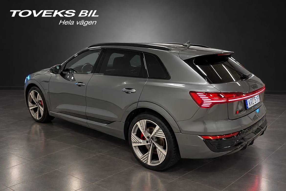 Audi Audi Q8 50 e-tron quattro — bild 9