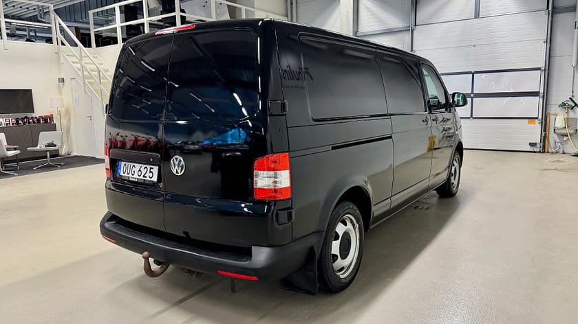 Bild 3 av Volkswagen Transporter 340 TDI 180 4Motion Aut / 2x skjutdörr / Webasto / Drag