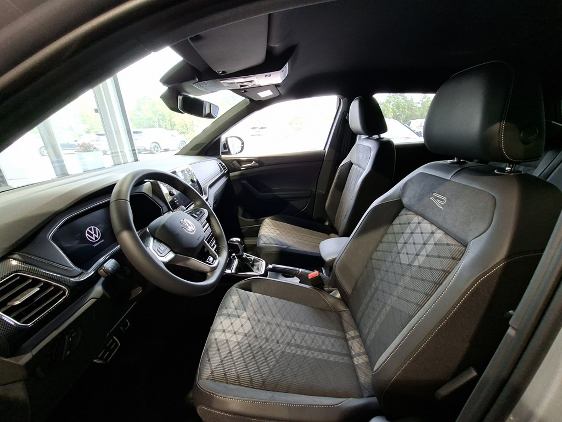 Volkswagen T-Cross 2027, photo 4/6