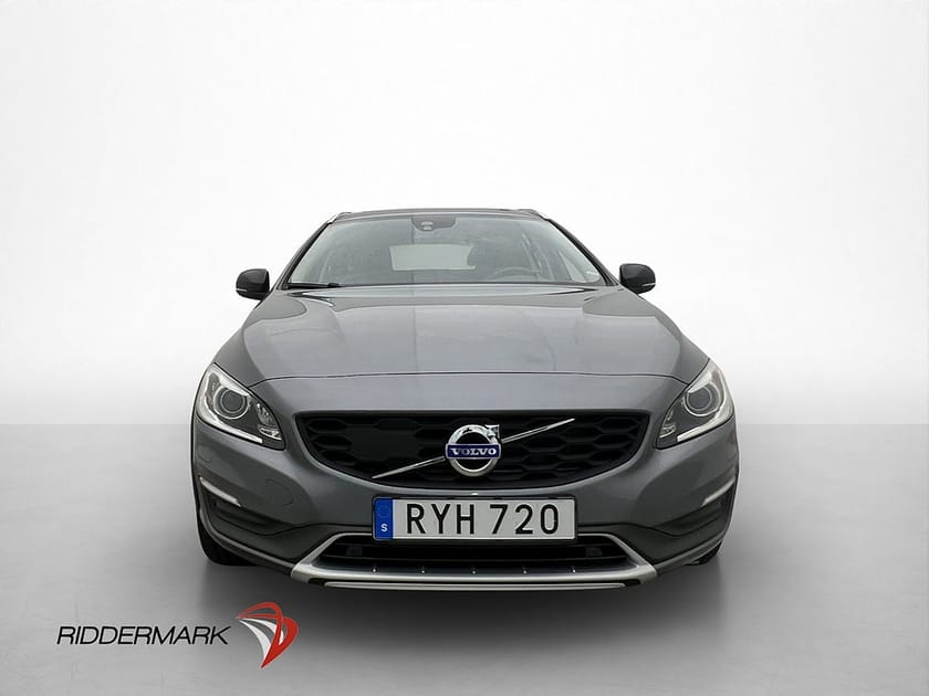 Bild 2 av Volvo V60 Cross Country D4 AWD Summum Värmare T-Lucka Drag