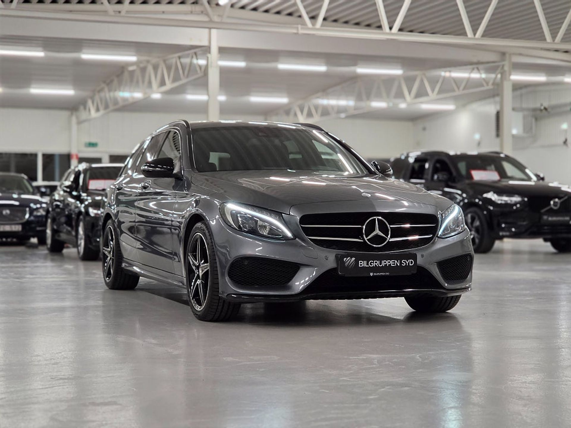 Mercedes-Benz C 200 T 7G-Tronic Plus AMG 2017, bild 4/10