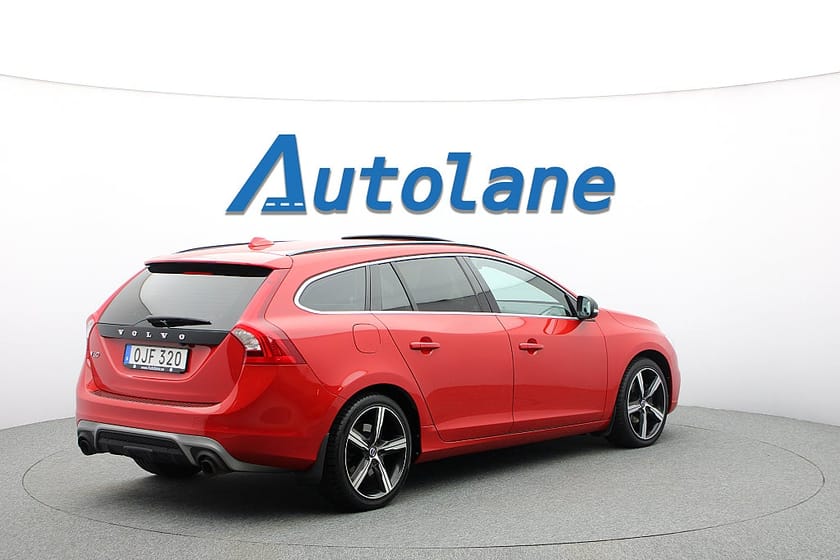 Bild 4 av Volvo V60 D3 R-Design, B-Kamera, Takluka, PDC 150hk