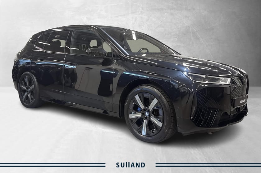 Bilde 2 av BMW iX xDrive50 /Fully Charged/Soltak/Krok/Harman/Sportspakke