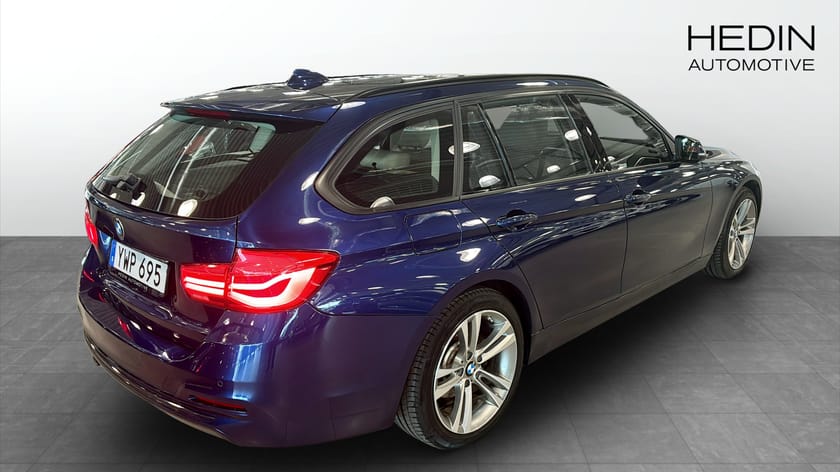 Bild 5 av BMW 330i xDrive Touring Aut - Sport Line - Drag - Panorama