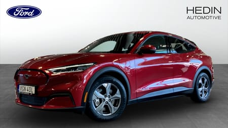 Ford Mustang Mach-E Standard Range RWD Laddkort 15.000kr ingår