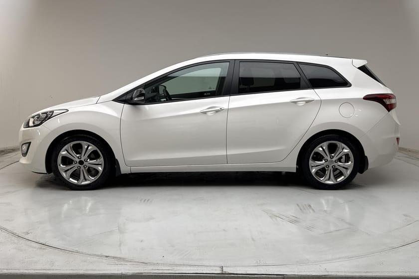 Bild 2 av Hyundai i30 Kombi 1.6 CRDi (110hk) Business Panorama