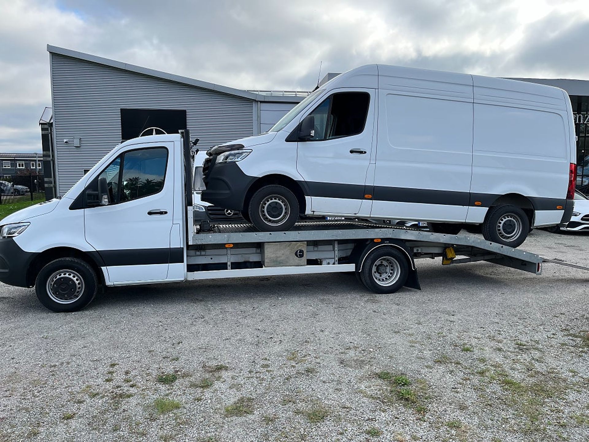 Mercedes-Benz Sprinter