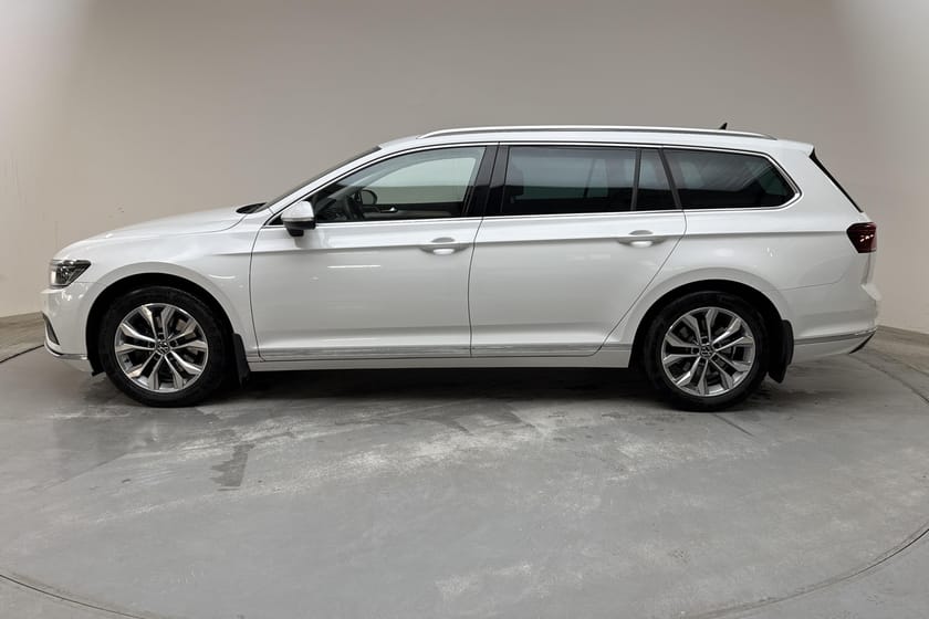 Bild 2 av Volkswagen Passat Sportscombi 2.0 TDI (200hk)