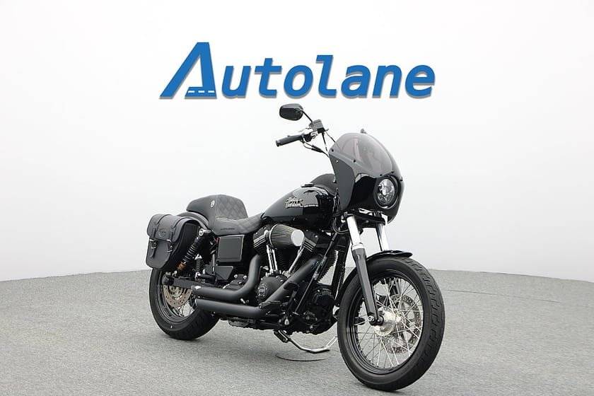 Bild 1 av Harley-Davidson Street Bob FXDB* Vance & Hines