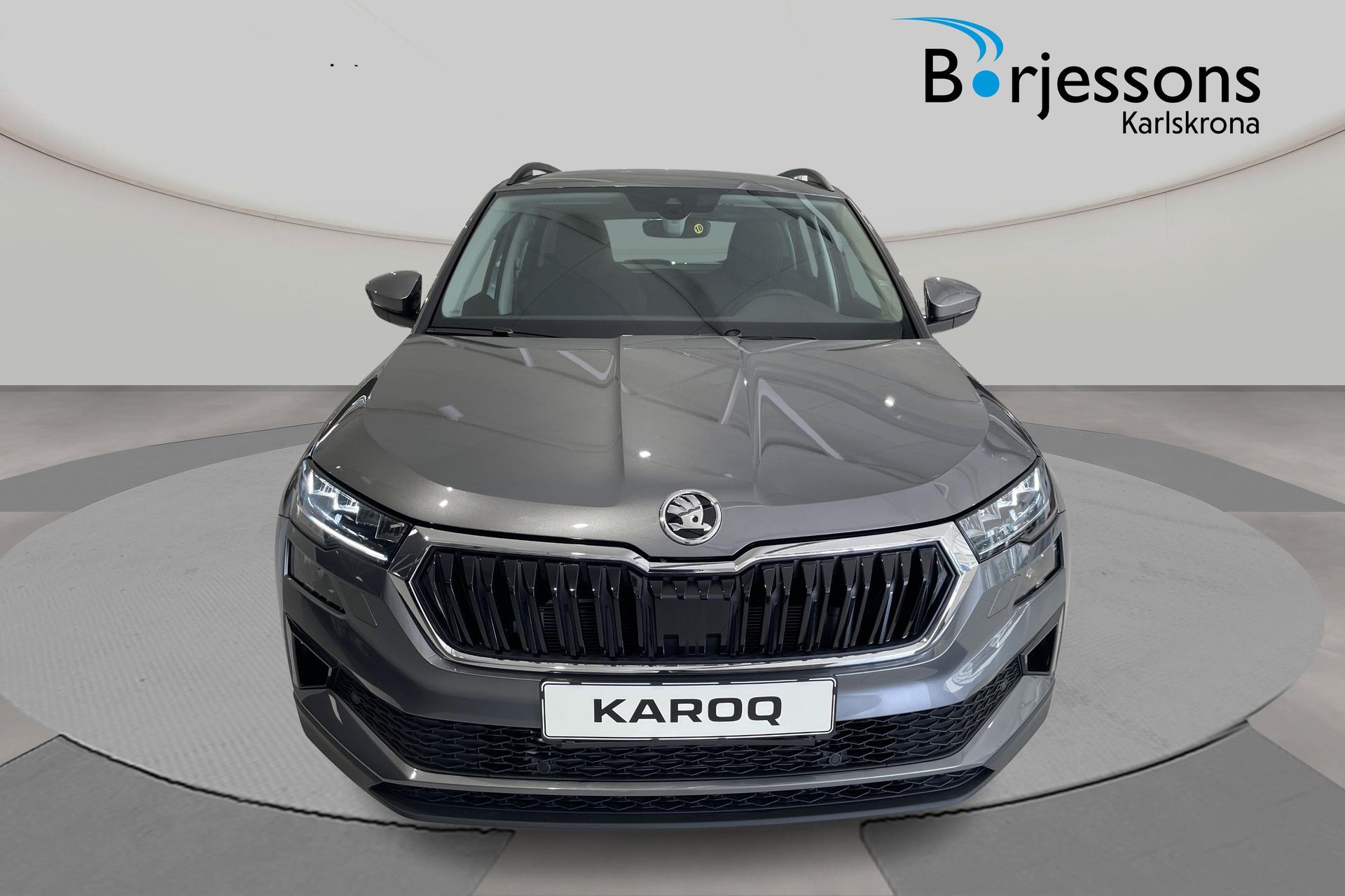 Skoda Karoq Selection 1,5 TSI 2027, bild 2/8