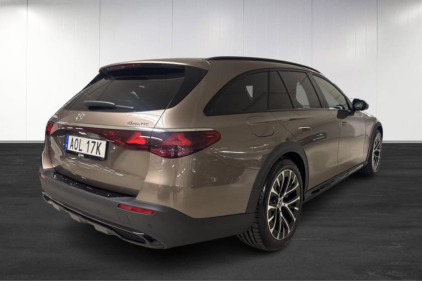 Bild 4 av Mercedes-Benz E 300 de 4MATIC All-Terrain /Luftfjädring/Drag/360 Kamera/Burmesiter/