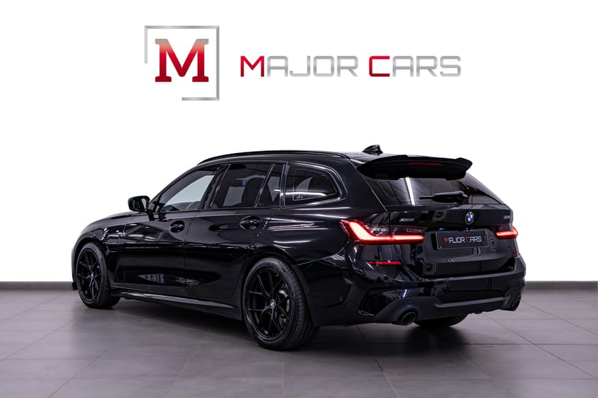 Bild 4 av BMW 330e xDrive Touring M Sport Innovation M-Seats DAP Laser HuD 360°