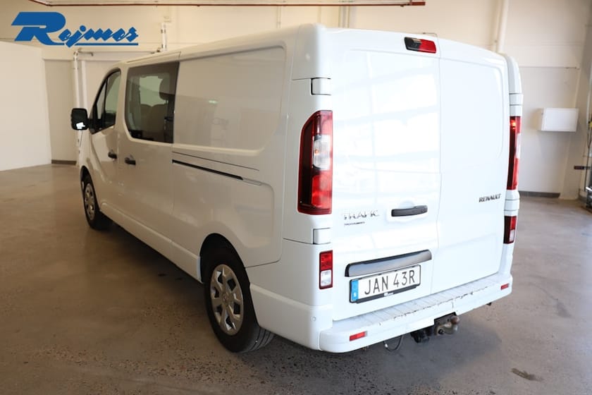 Bild 4 av Renault Trafic Skåpbil D-hytt PhII Nordic L2H1 150 A