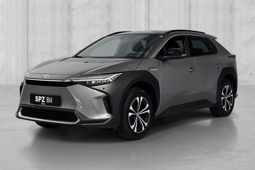 Bilde 2 av Toyota bZ4X Executive | 4WD | JBL | Skinn | Krok | 360kam | Norsk