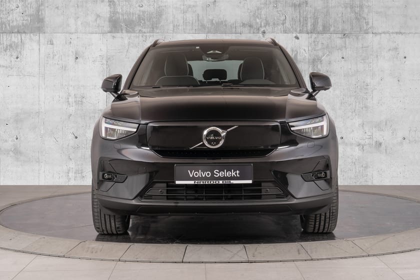 Bilde 2 av Volvo EX40 Twin Motor 408 hk Ultra. Krok/Harman Kardon/360/Soltak