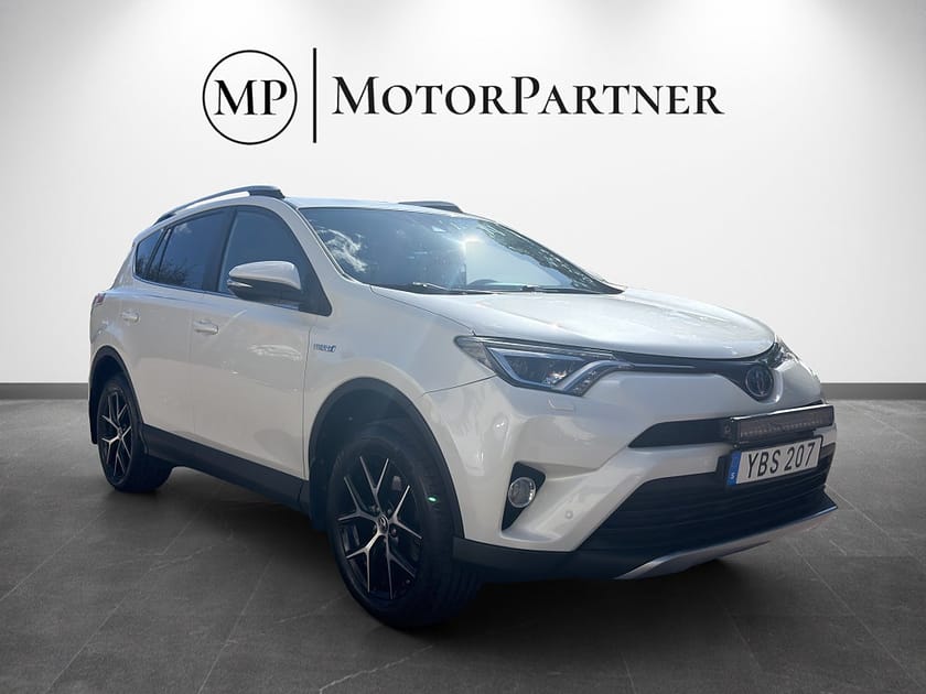 Bild 1 av Toyota RAV4 Hybrid 2.5 Dual VVT-i AWD Active Plus Navi Kamera Drag