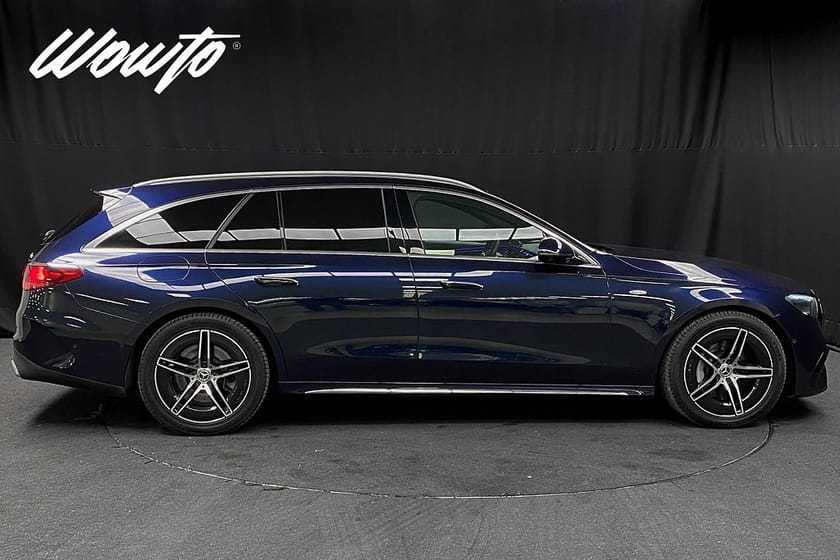 Bild 3 av Mercedes-Benz E 300 de 4MATIC T 4M 313HK AMG /Drag /360