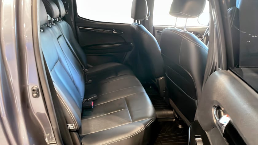 Bild 5 av Isuzu D-Max Crew Cab 1.9 4WD Automatisk 163hk