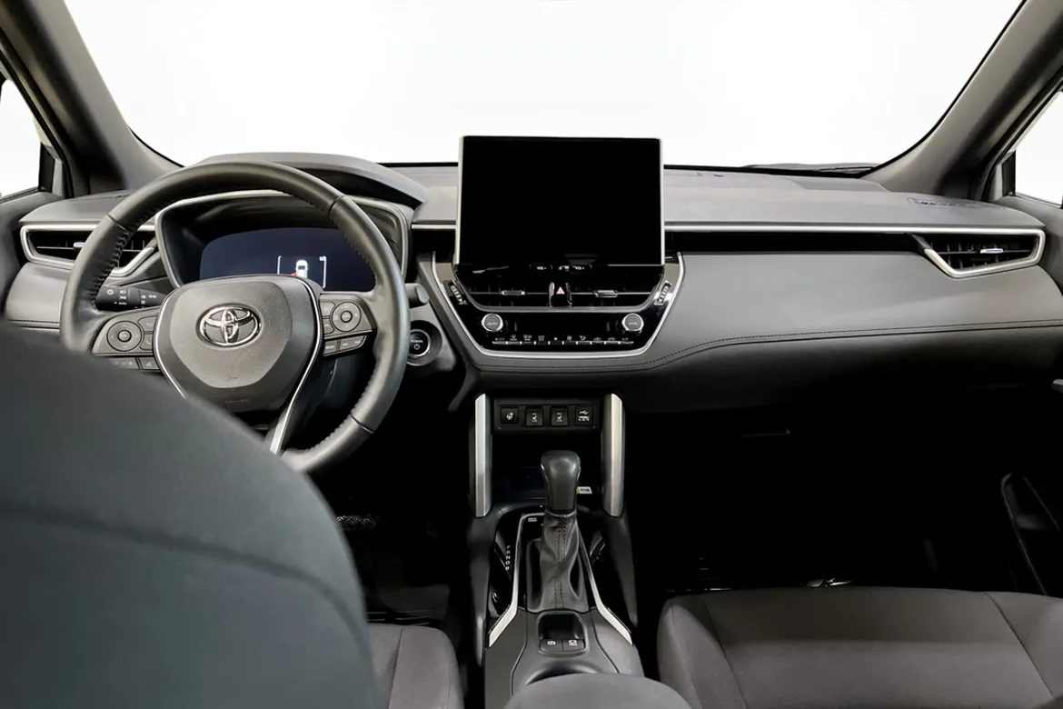 Toyota Corolla Cross Hybrid AWD-i