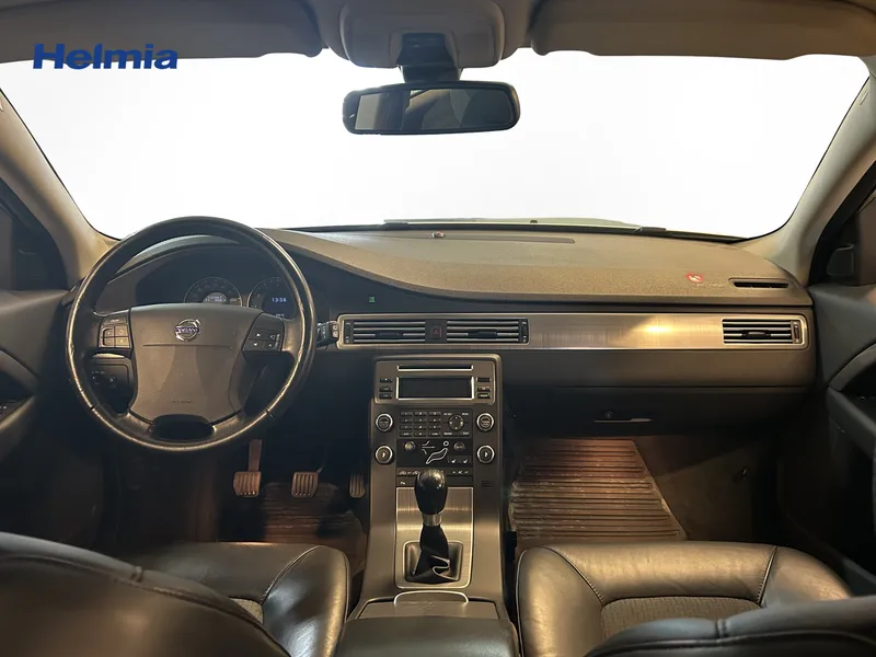 Bild 8 av 10 – Volvo V70 2,0F Limited Edition Momentum