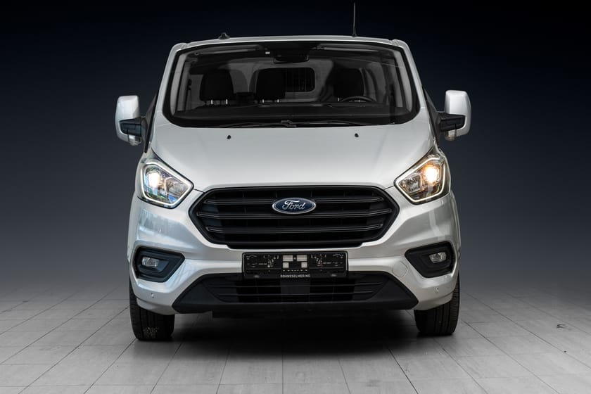 Bilde 4 av Ford Transit Custom 300 AUTOMAT//WEBASTO//HENGERFESTE//KAMERA