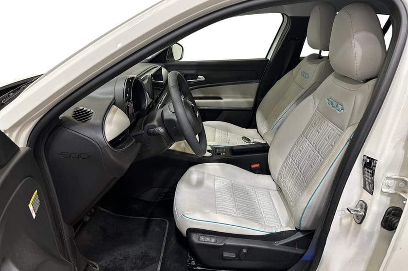 Bilde 4 av Fiat 600e LaPrima / mye fint utstyr
