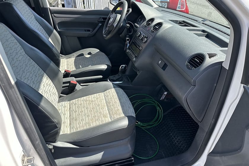 Bild 4 av Volkswagen Caddy Skåpbil 1.6 TDI Drag Automat
