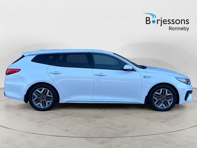 Bild 2 av Kia Optima Sport Wagon Plug-in Hybrid Aut, 205hk, Drag, Skinn