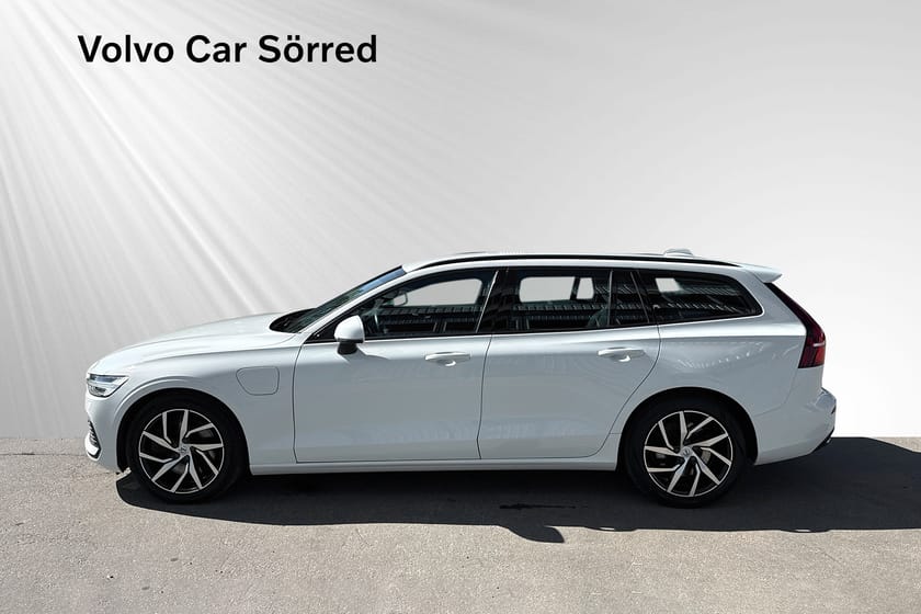 Bild 3 av Volvo V60 T6 TE Momentum Edition, Drag