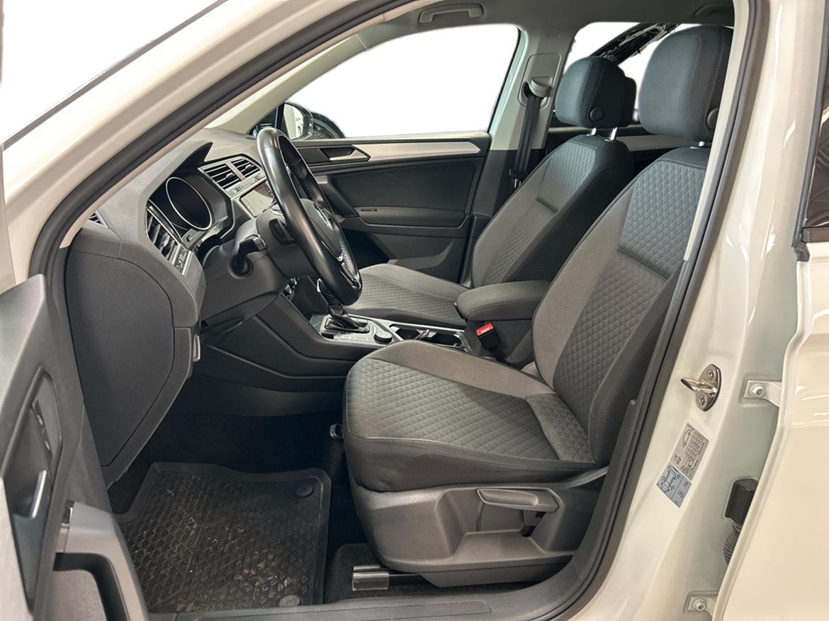 Volkswagen Volkswagen Tiguan — bild 9