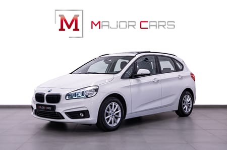 BMW 218d Active Tourer Pano Skinn B-Kamera Navi LED 150hk