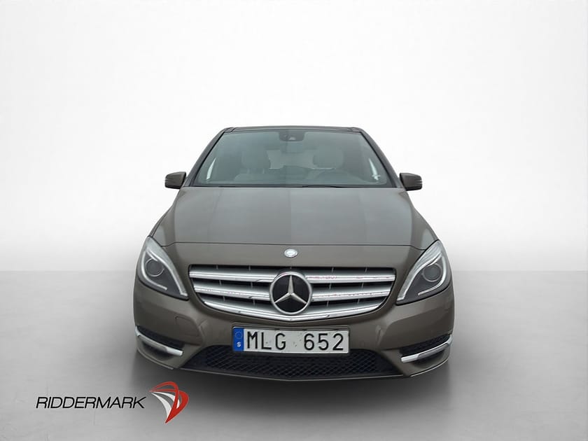 Bild 2 av Mercedes-Benz B 180 CDI BE 109hk Pano P-Sensorer Farthållare Drag