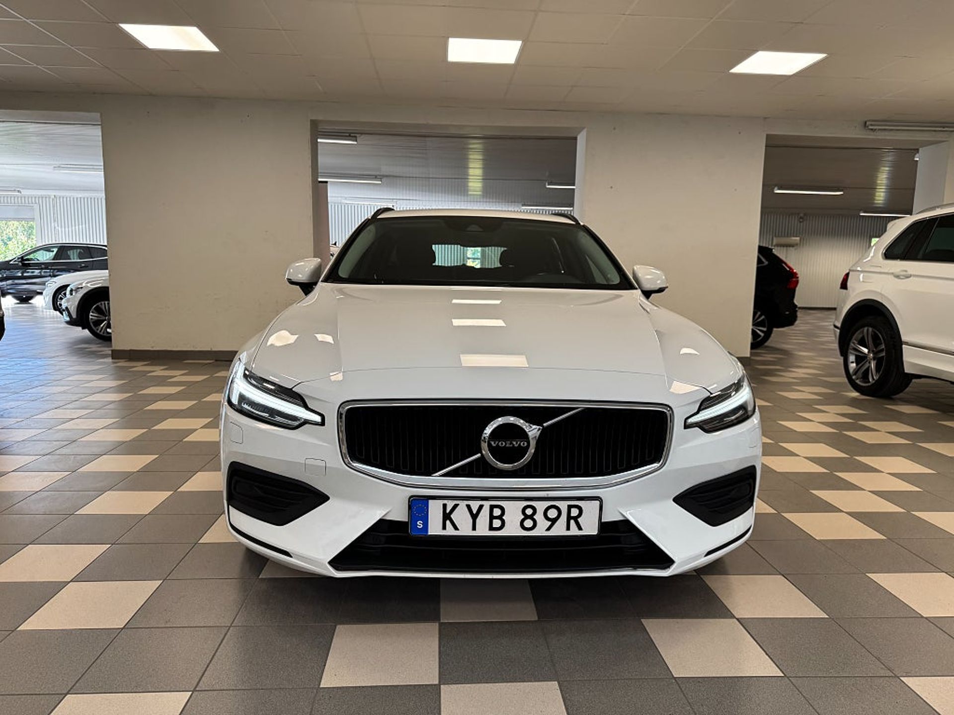 Volvo V60 D3 Geartronic App-Connect VOC 2020, bild 3/10