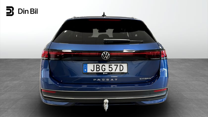 Bild 5 av Volkswagen Passat Variant eHybrid SC Business 272hk drag/vämare