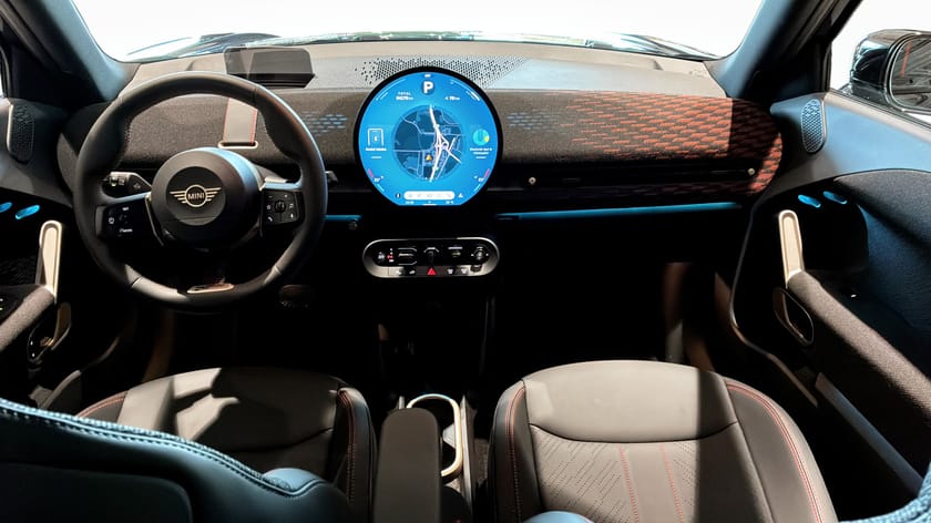 Bild 4 av MINI Aceman E 184hk JCW Trim / Pano / Backkamera / HuD