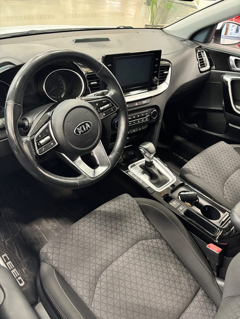 Bild 2 av Kia Ceed Sportswagon Plug-in Hybrid DCT 2,99% ränta