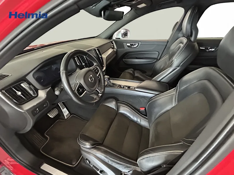 Bild 9 av 15 – Volvo XC60 T5 II AWD R-Design