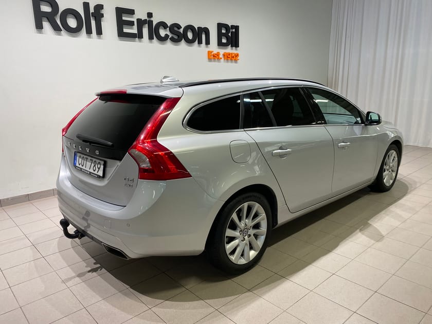 Bild 4 av Volvo V60 D4 AWD Momentum Business E
