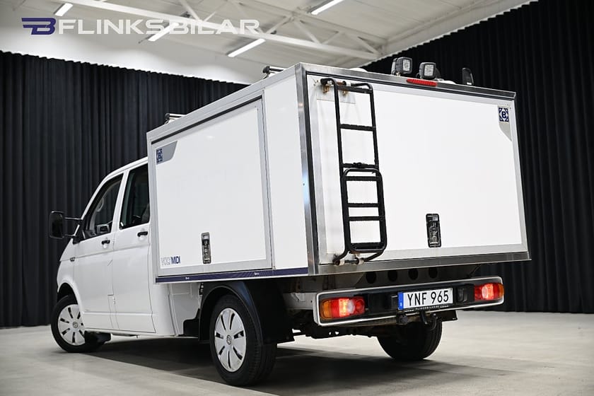 Bild 3 av Volkswagen Transporter Chassi Dubbelhytt 4Motion 150HK Dubbelhytt|Kåpa|Inredd