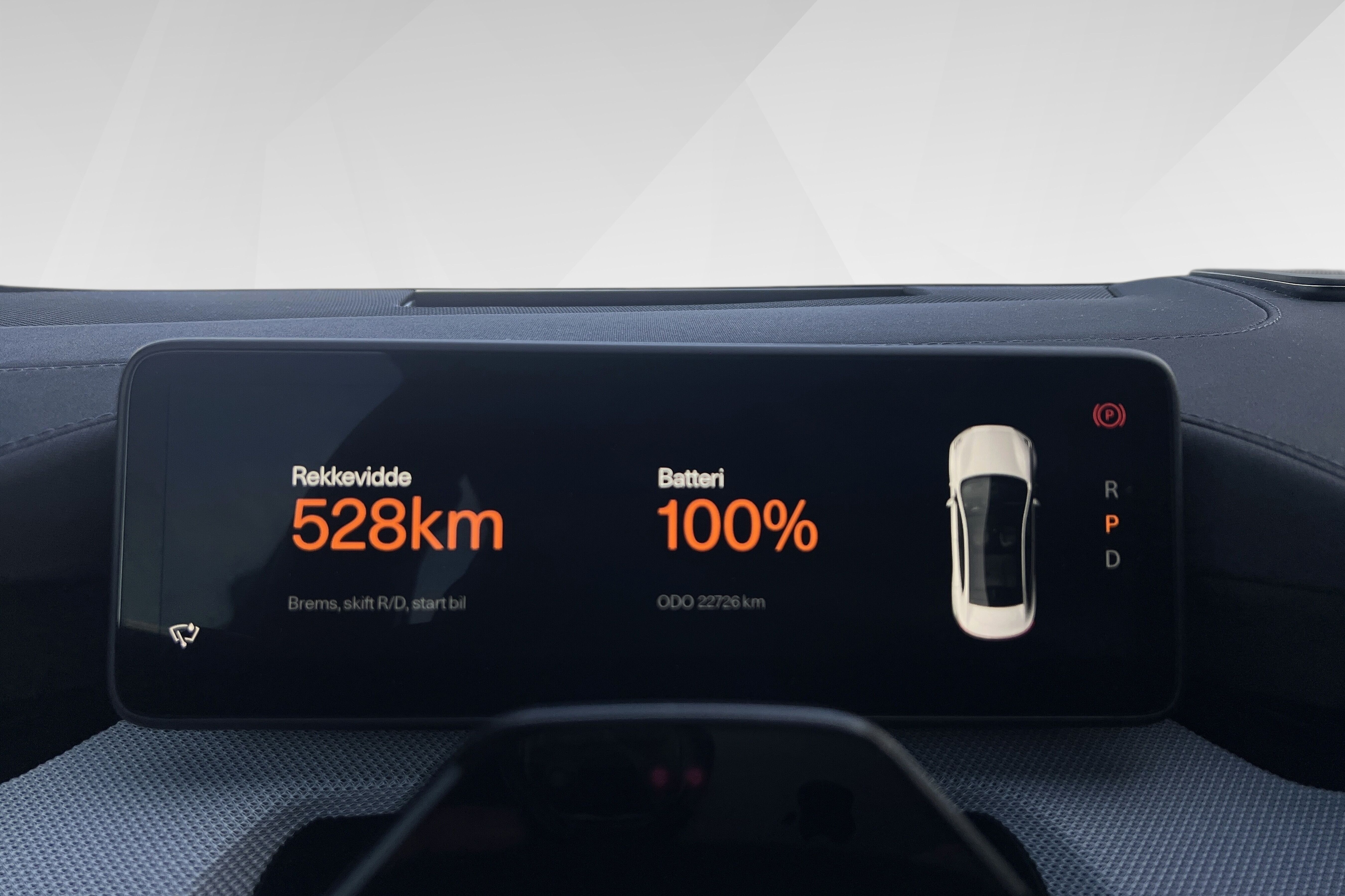 Polestar 4 Long Range Dual motor bilde 9