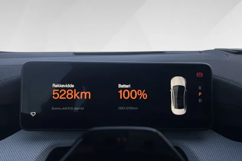 Polestar 4 Long Range Dual motor bilde 9