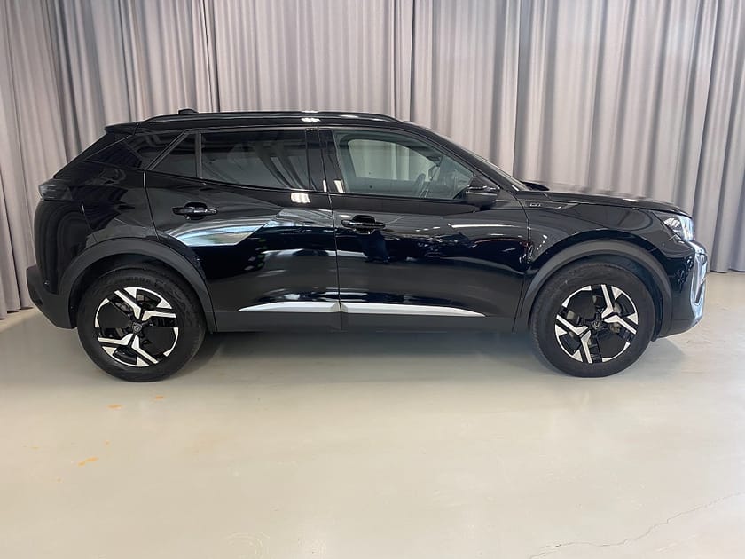 Bild 3 av Peugeot 2008 Hybrid 145 GT 145hk Automat. Adaptiv farthållare, Massage
