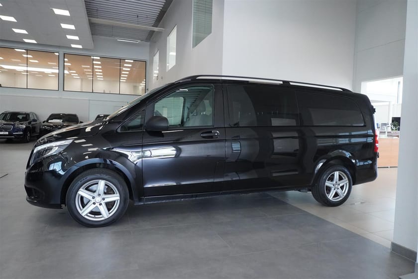 Bild 3 av Mercedes-Benz Vito Mixto 119 BlueTEC 4MATIC 3.0t Dragkrok Tonade Rutor Backkamera