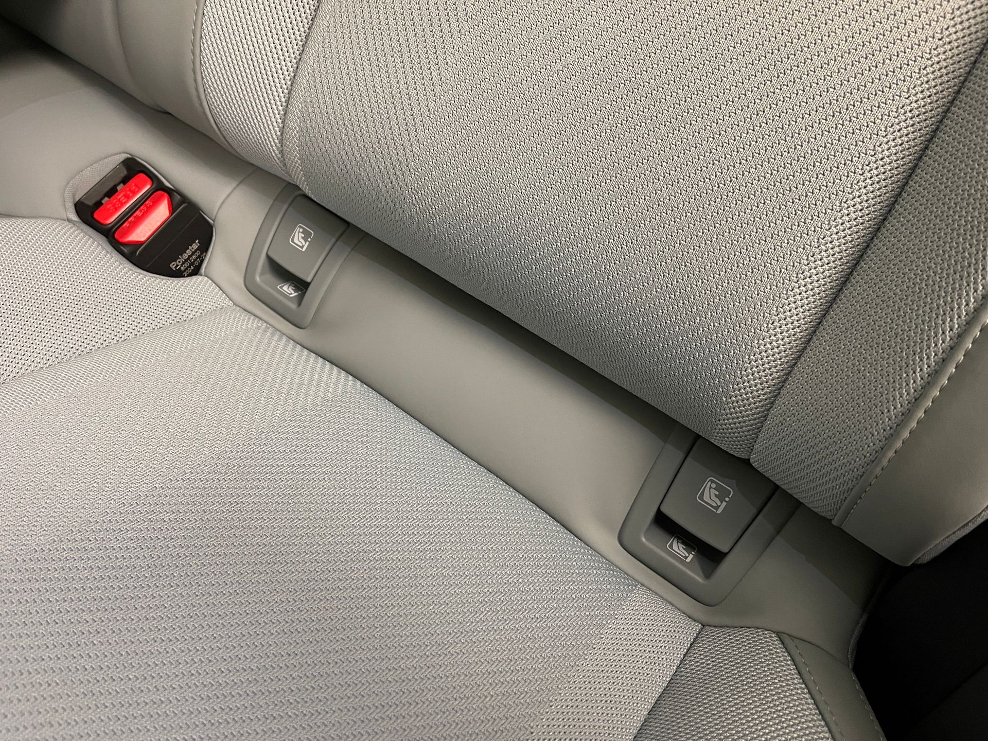 Polestar 4 Long range Dual motor 2025, photo 6/17