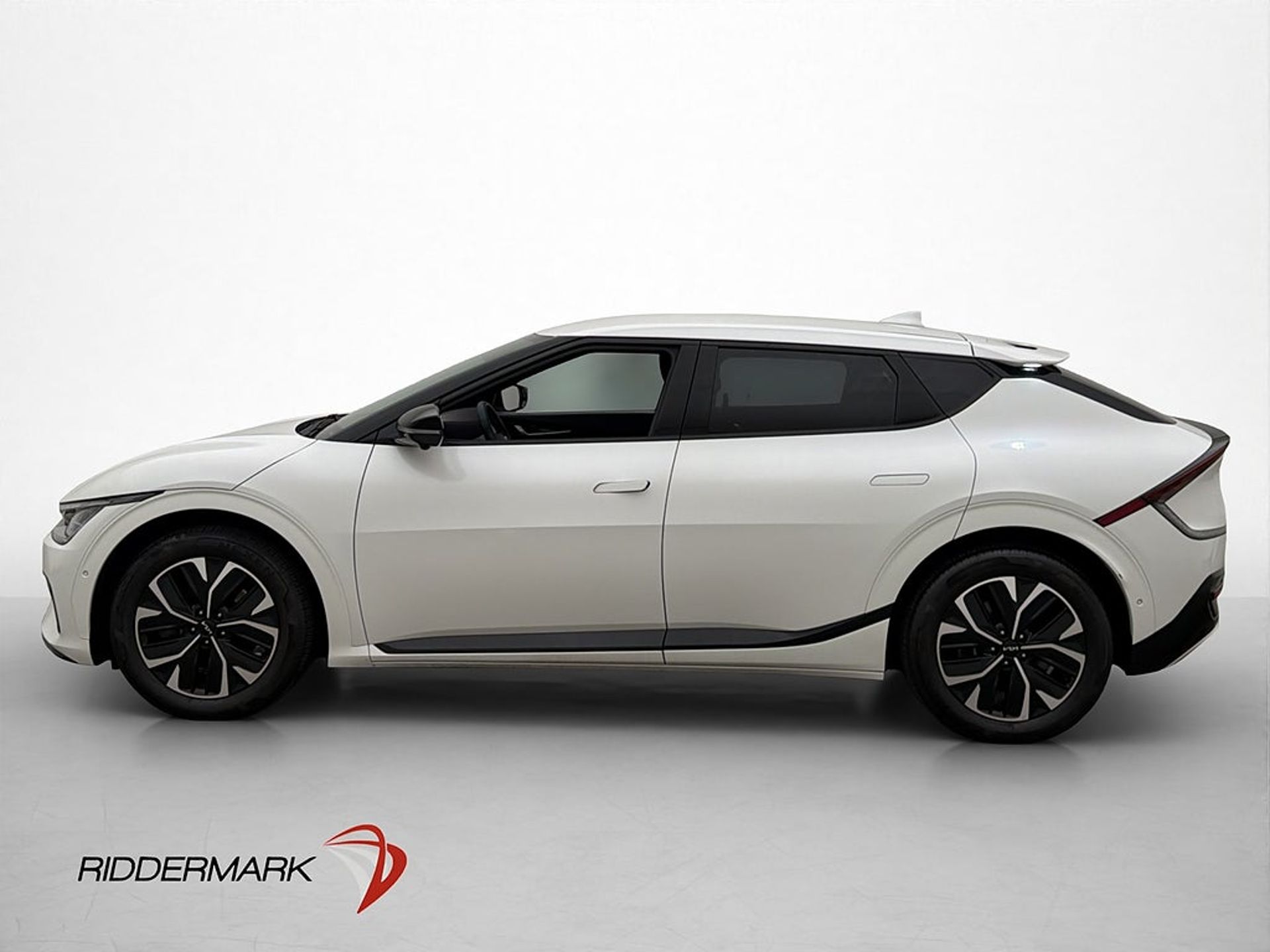 Kia EV6 77.4 kWh AWD GT-Line 2022, kuva 5/10