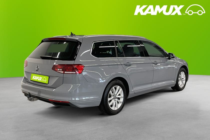 Bild 4 av Volkswagen Passat Sportscombi SC 2.0 TDI 150hk Värmare Navi Kamera Drag