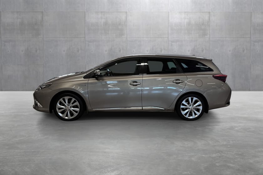 Bilde 2 av Toyota Auris Touring Sports Hybrid stv. 1.8 Bensin Executive