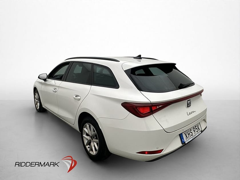 Bild 5 av SEAT Leon Sportstourer ST eTSI 150hk Style Cockpit Läder Rattvärme