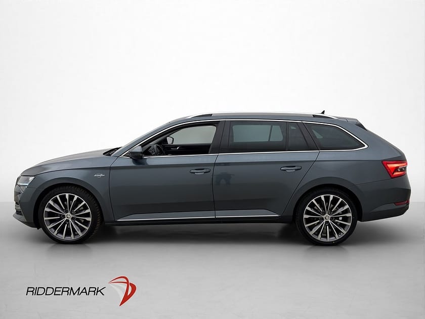 Bild 4 av Škoda Superb iV Kombi Skoda Plug-in L&K P-Värm Canton Skinn Drag Kamera